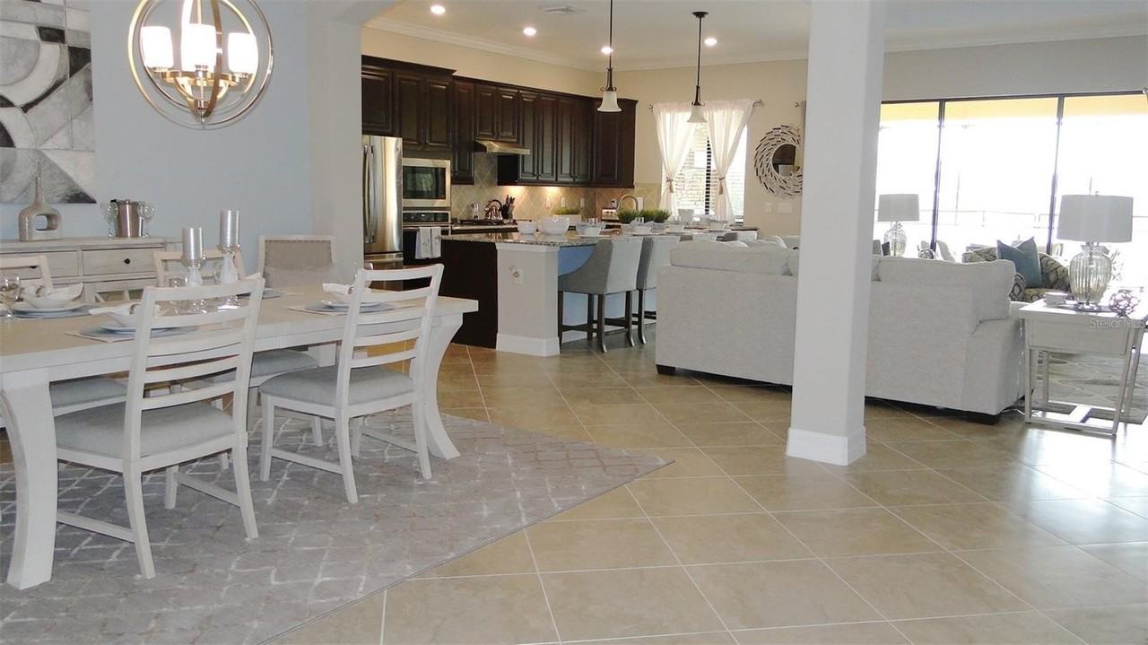 16808 Bwana Pl - Photo 6 of 50