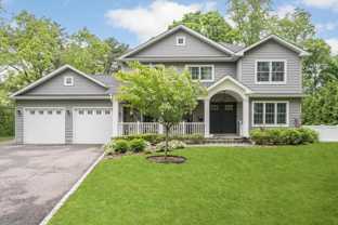 300 Locust Ln - Photo 1 of 1
