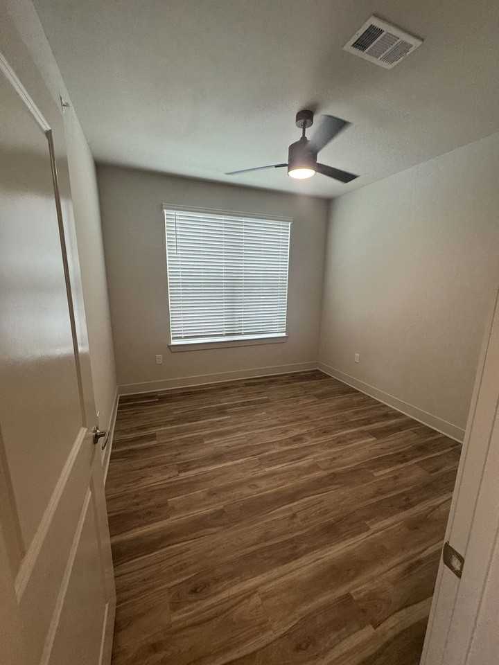 12424 Lava Way #817 - Photo 7 of 8