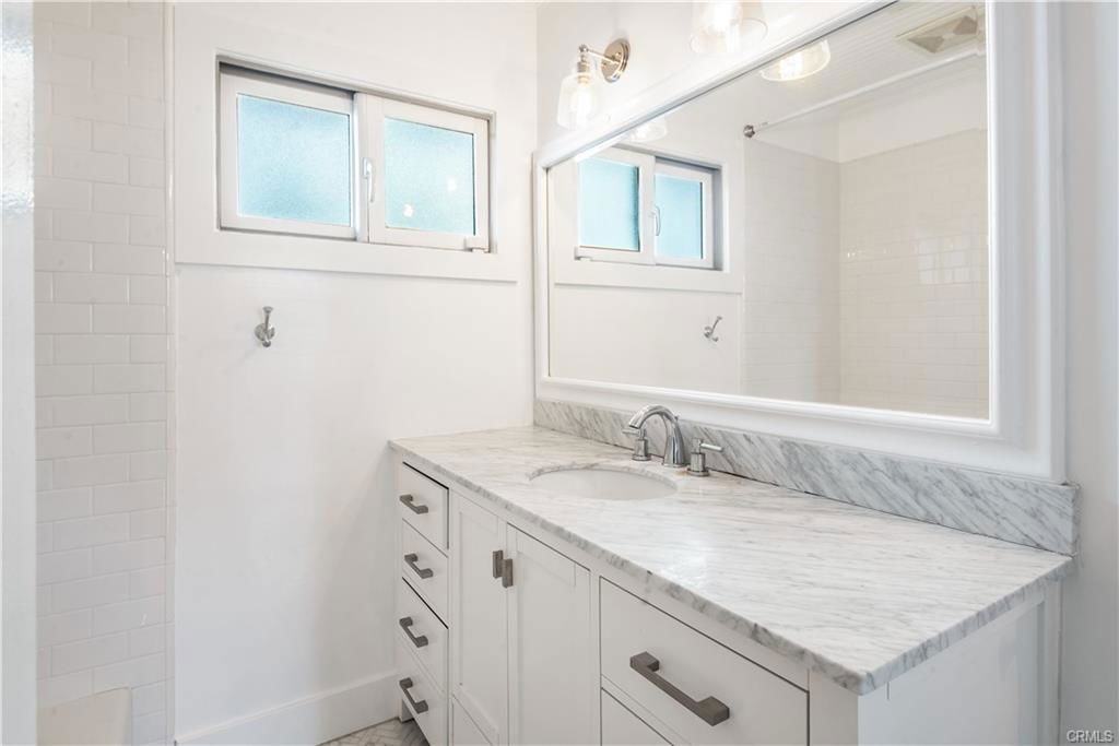 2124 Vía Rivera - Photo 2 of 8