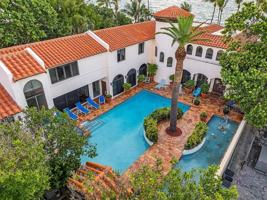 featured image of 1 Ocean Ln