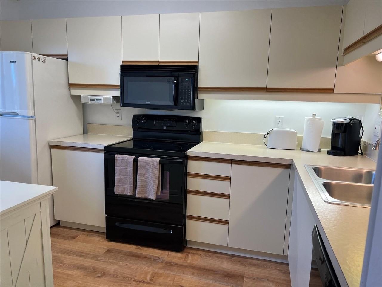 5555 Ashton Way #5555 - Photo 7 of 50