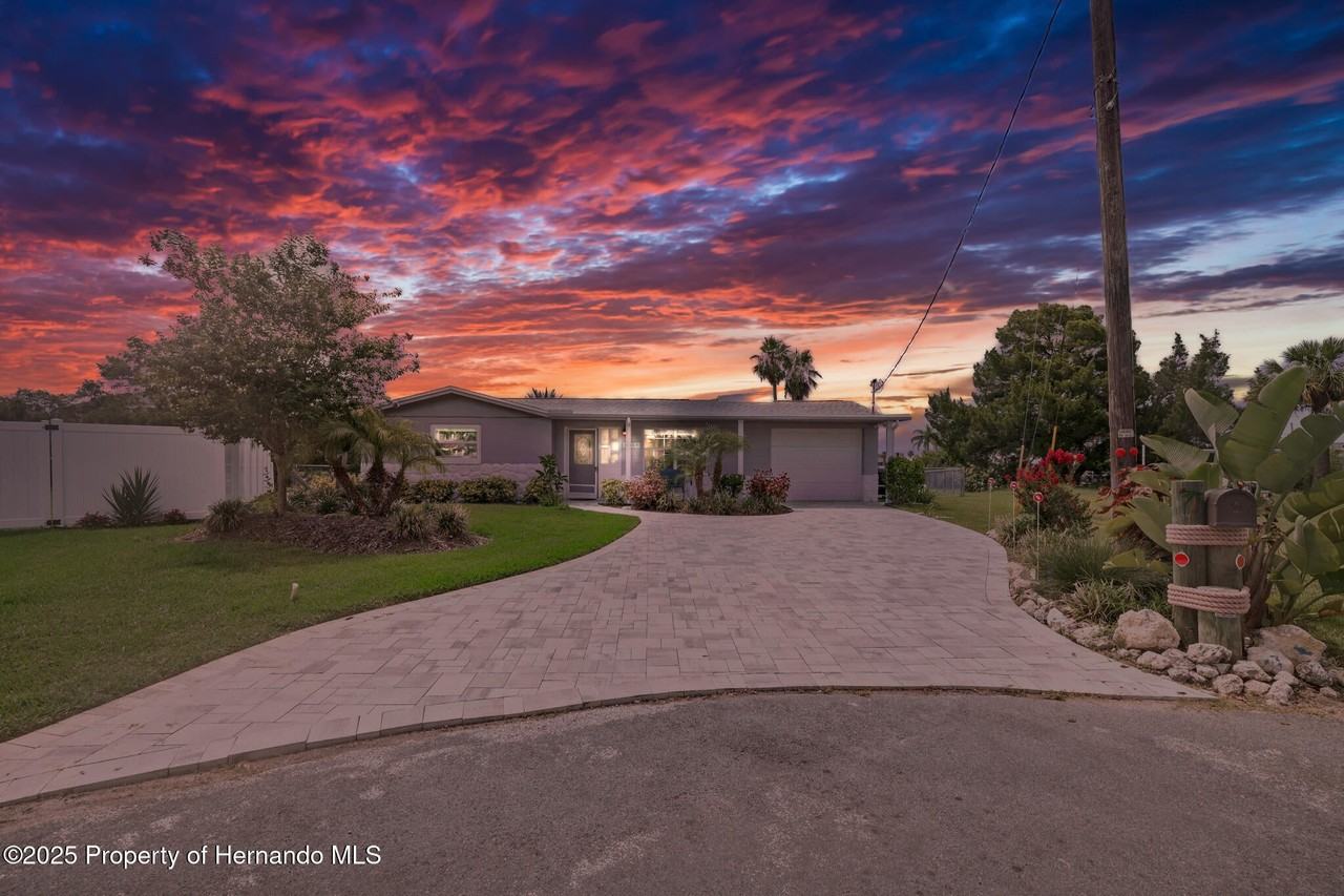 4329 Bellaire Dr - Photo 3 of 50