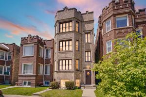 featured image of 7428 S Bennett Ave Apt 1 #Apt 1