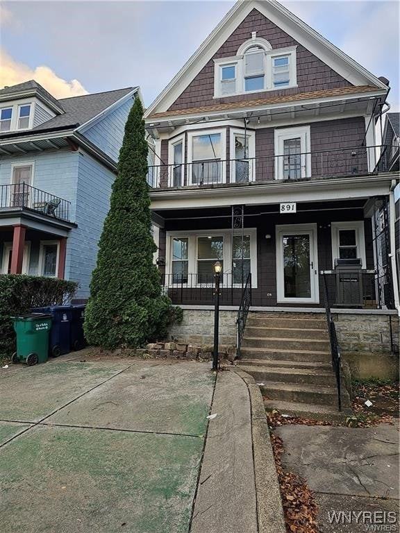 891 Richmond Ave - Photo 4 of 22