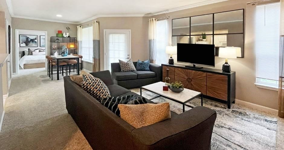 Breckenridge Apartments - Photo 4 of 34