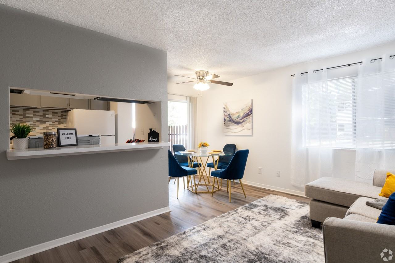 La Privada - Photo 4 of 28