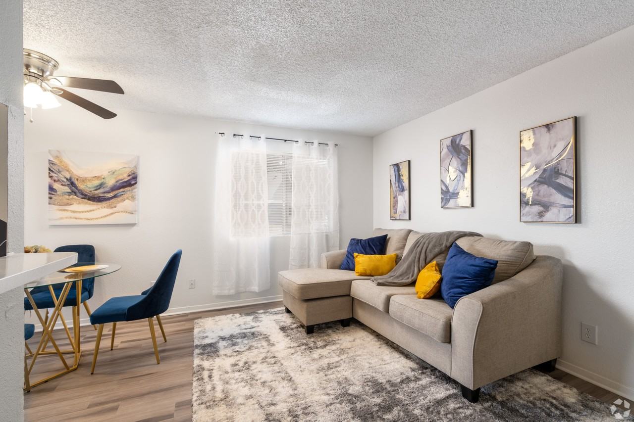 La Privada - Photo 5 of 28