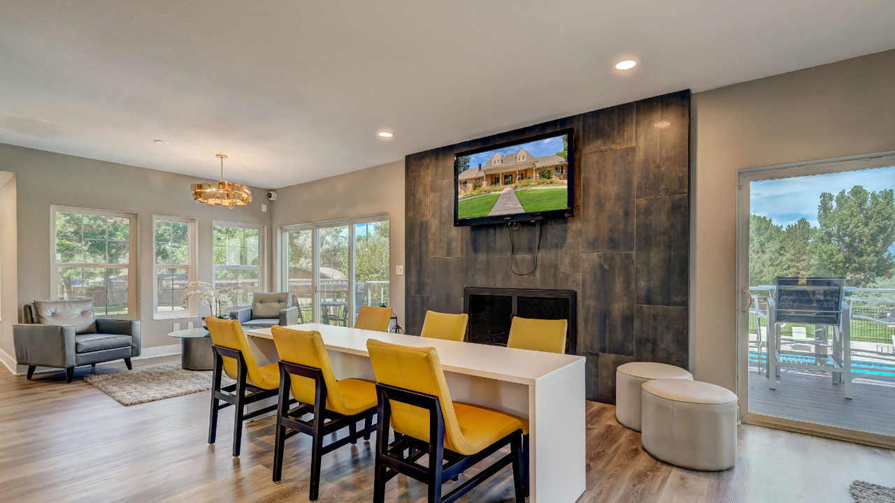 Aurora Hills - Photo 2 of 27