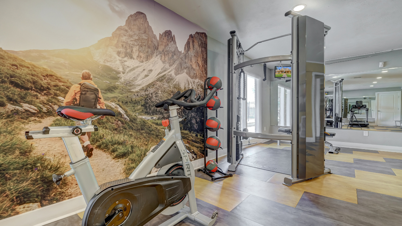 Aurora Hills - Photo 4 of 27