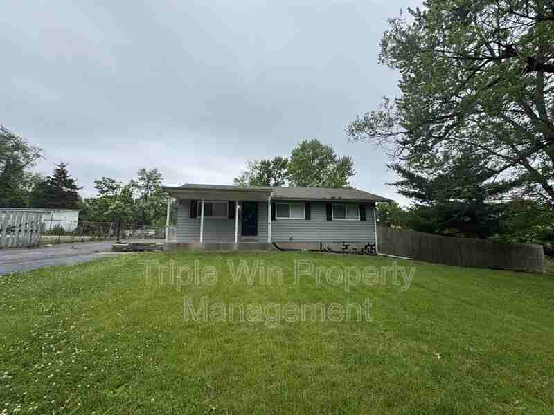 1920 Redman Rd - Photo 2 of 38