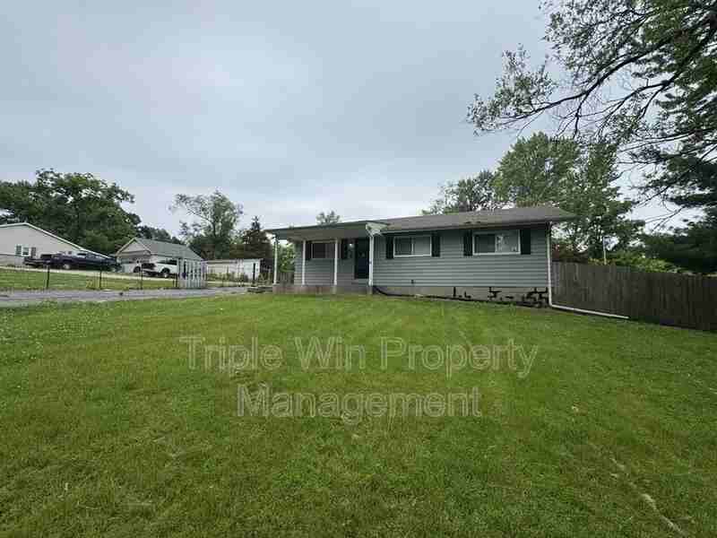 1920 Redman Rd - Photo 3 of 38