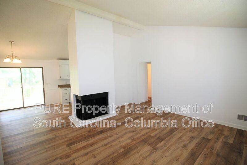 206 Grantham Rd - Photo 7 of 25