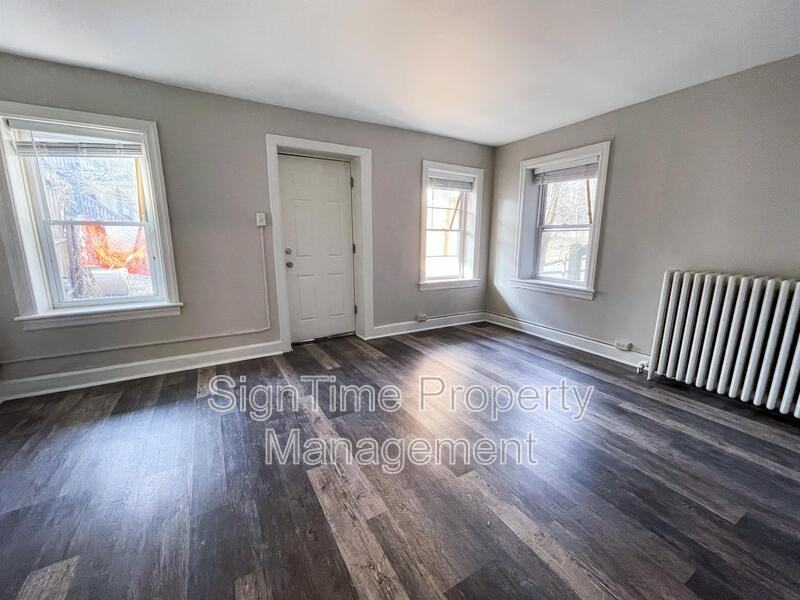 65 Broadway - Photo 2 of 7