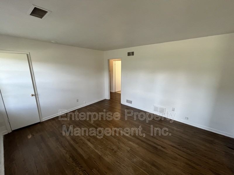 1837 Danville Rd - Photo 3 of 14