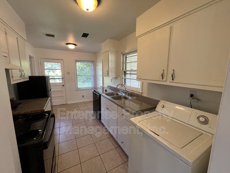 1837 Danville Rd - Photo 5 of 14