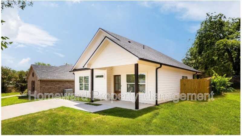 910 W Johnson St - Photo 2 of 38