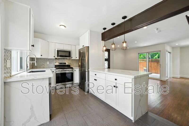 617 Garden Creek Pl - Photo 7 of 24