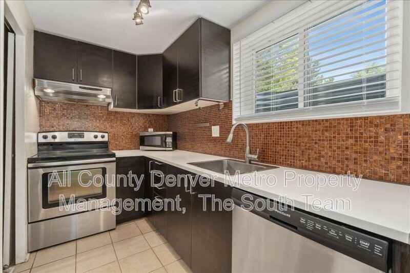 9050 Elm Ct #2 - Photo 6 of 11