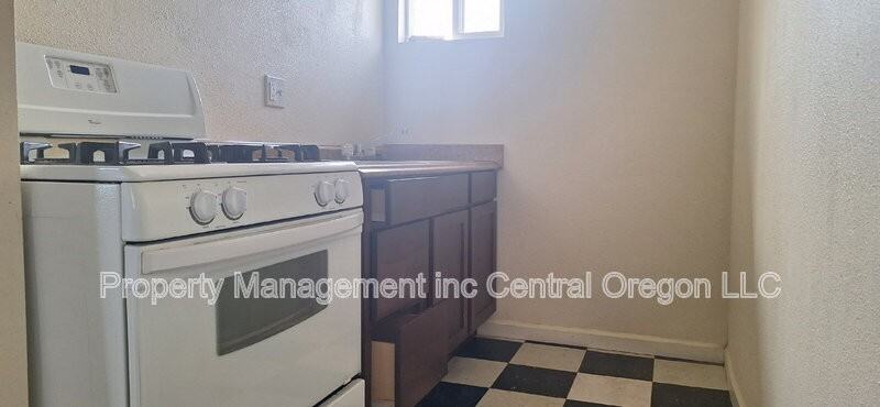 1707 N Highway #2 - Photo 2 of 5