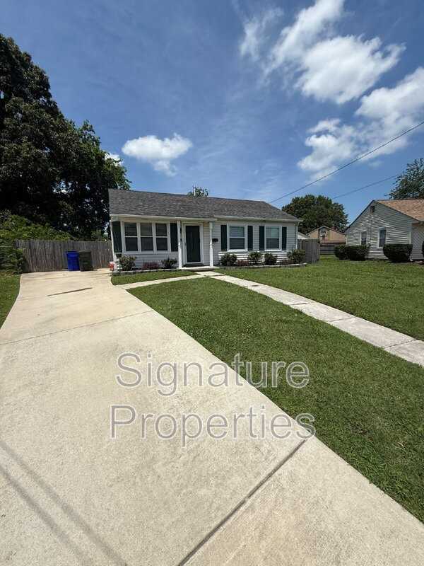 908 Spaulding Dr - Photo 2 of 22