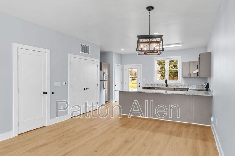 21 Catawba Valley Ct #3 - Photo 6 of 20
