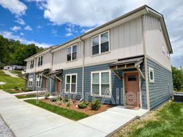featured image of 21 Catawba Valley Ct #4