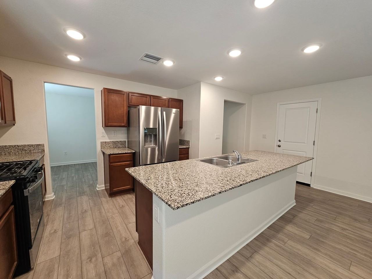 322 Double Spring Dr - Photo 4 of 15