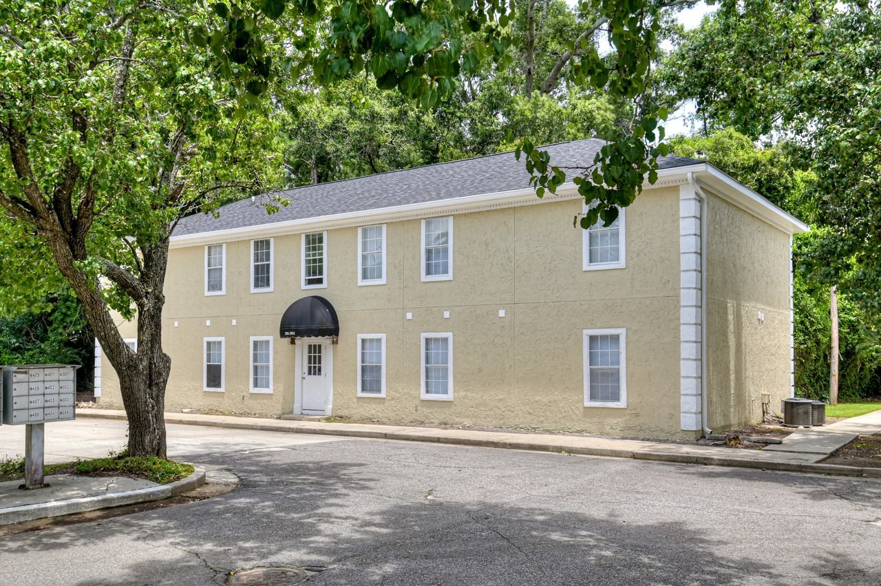 Court Yard at Rocky Creek - Photo 5 of 27