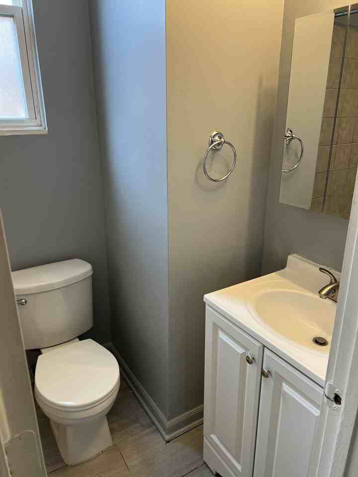 8624 South Houston Avenue - Photo 4 of 47