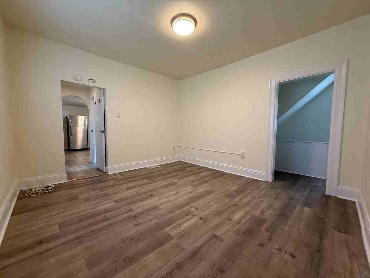 5 Sterling St Fl 2 - Photo 5 of 27