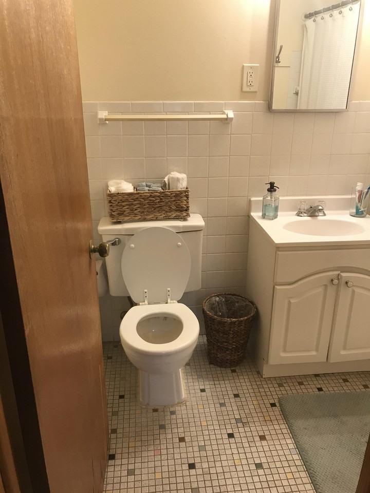 3346 S Whitnall Ave - Photo 5 of 8