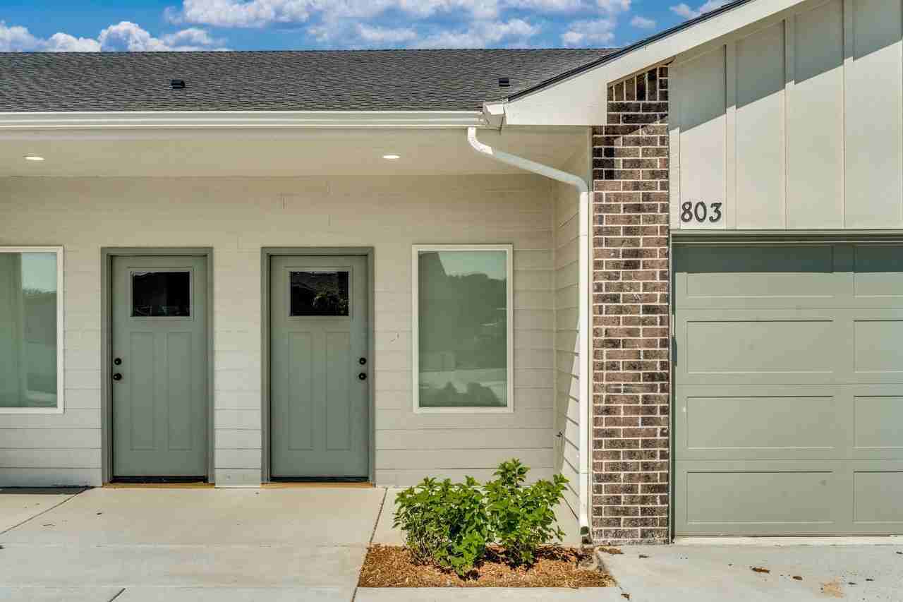 816 Fox Ridge St - Photo 2 of 13