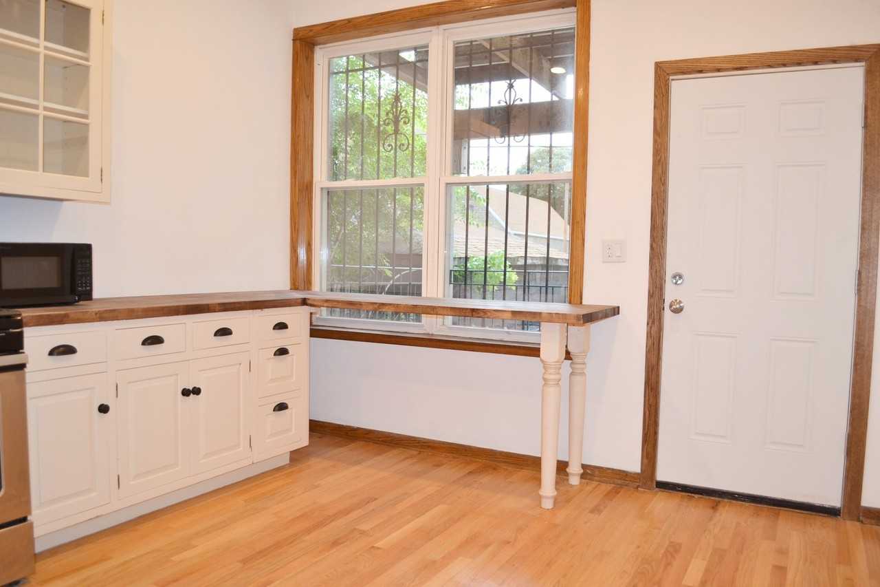 3245 W. Division - Photo 3 of 21