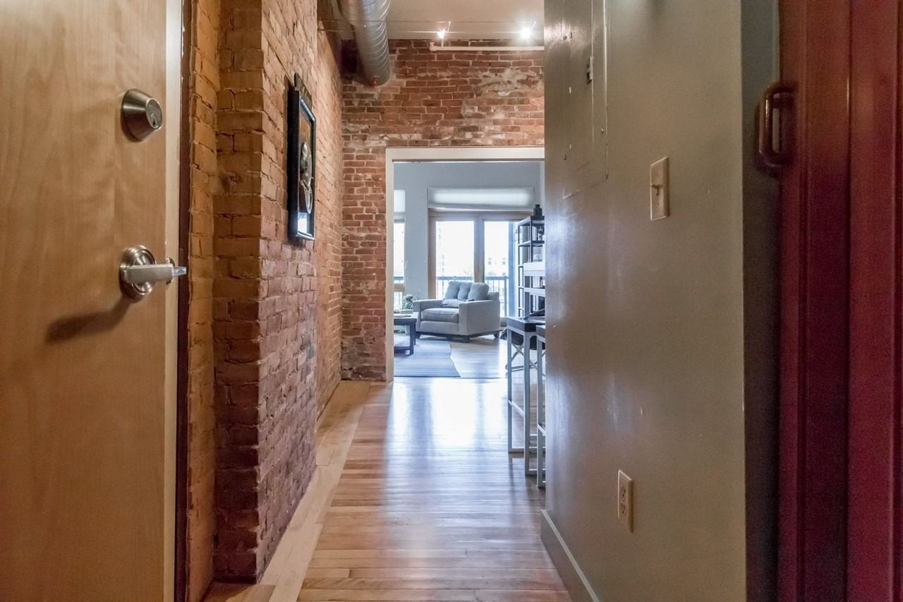 547A Congress St - Photo 7 of 34