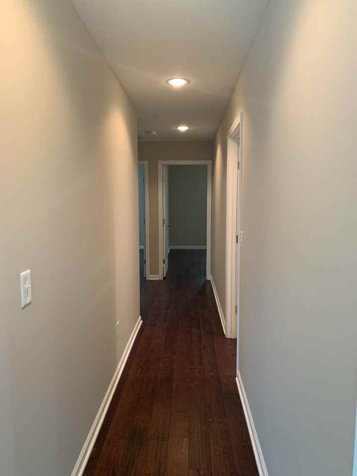 429 Oakwood Rd - Photo 7 of 22