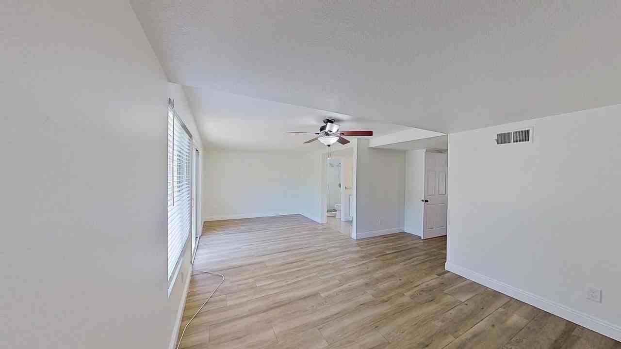 9092 Brabham Dr - Photo 7 of 14