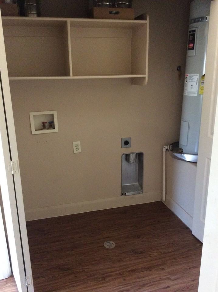 700 700 N Main K2 - Photo 3 of 16