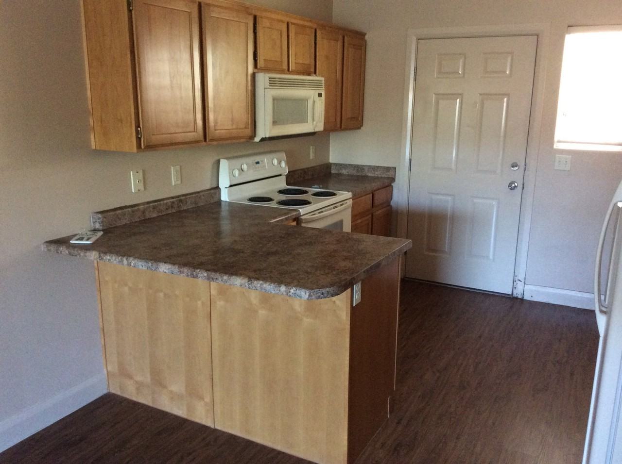700 700 N Main K2 - Photo 7 of 16