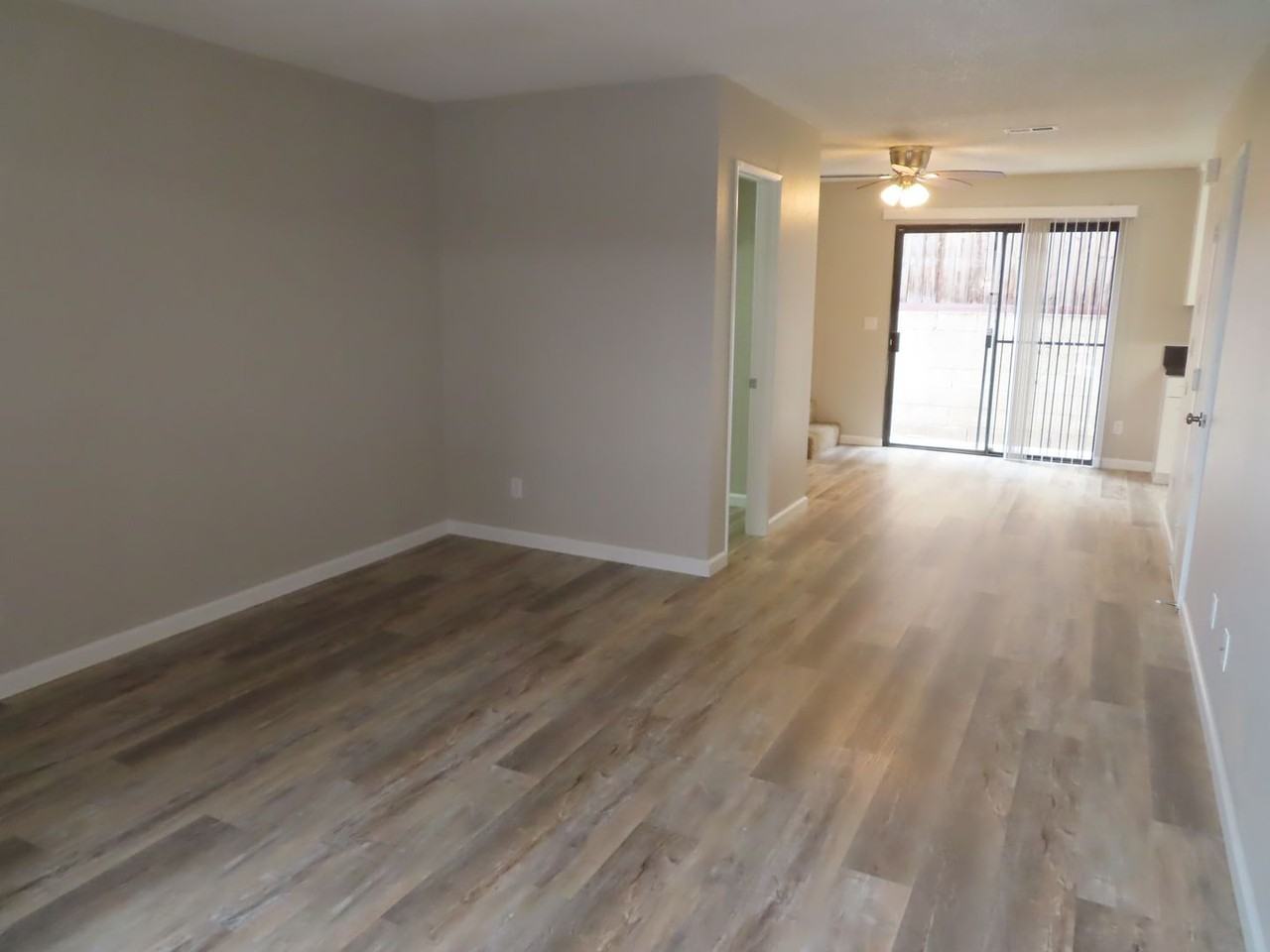 1392 Tempra Pl - Photo 3 of 24