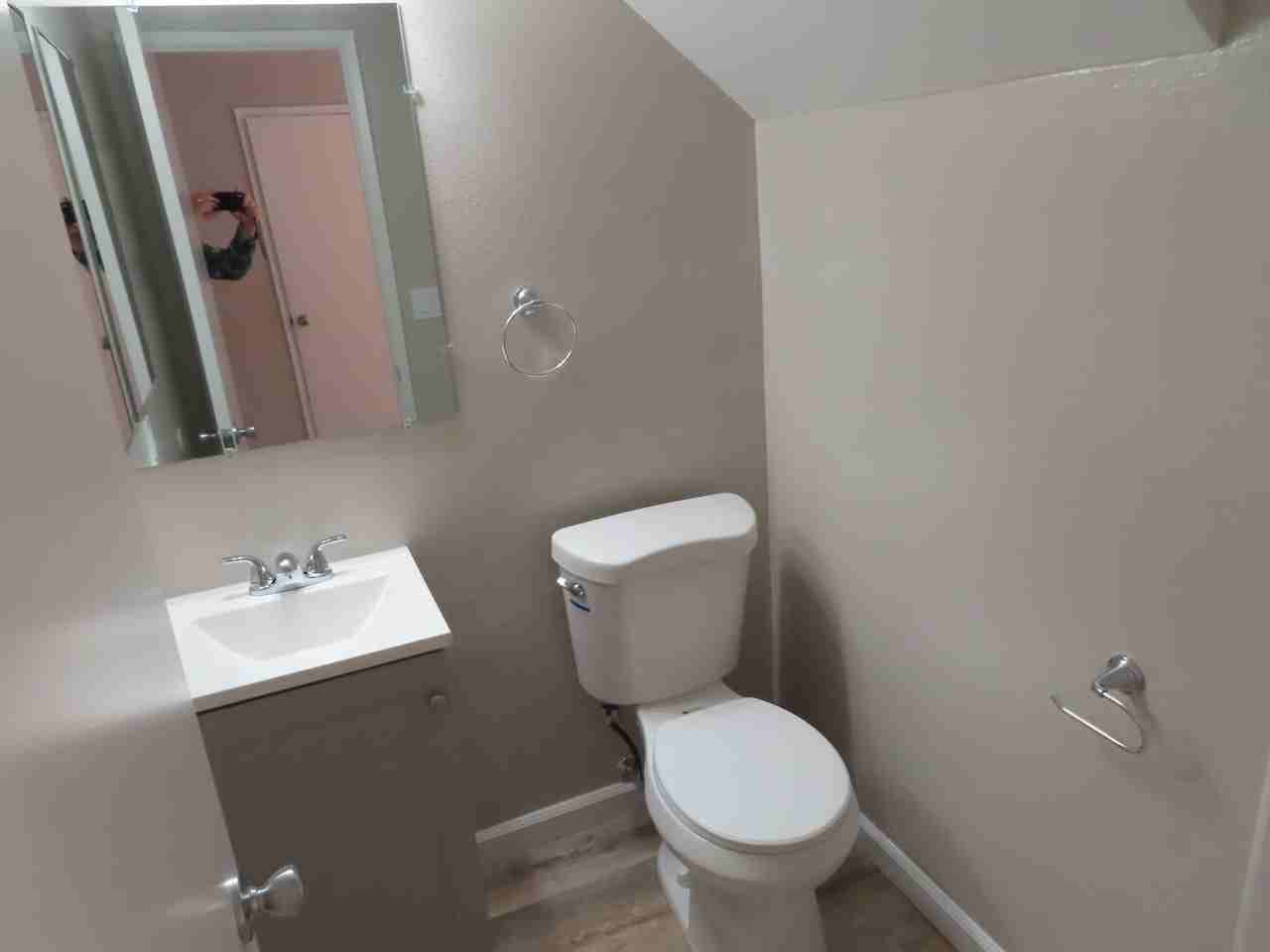1392 Tempra Pl - Photo 6 of 24