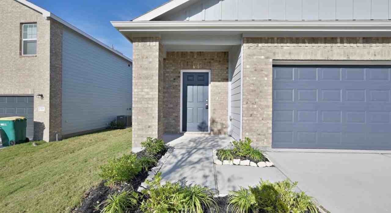 524 Halifax Ct - Photo 2 of 20