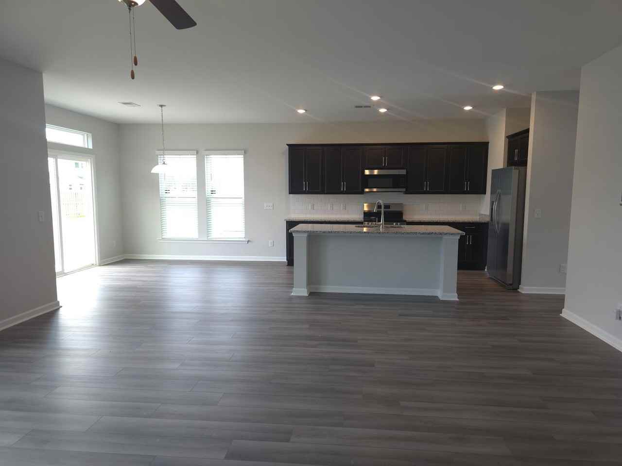 101 Fenway St - Photo 2 of 18