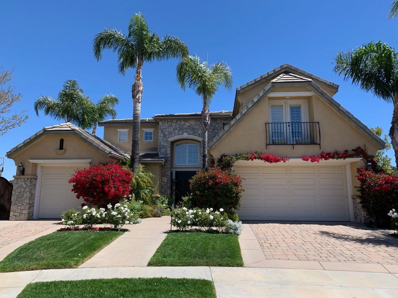 3082 Eaglewood Ave - Photo 2 of 38