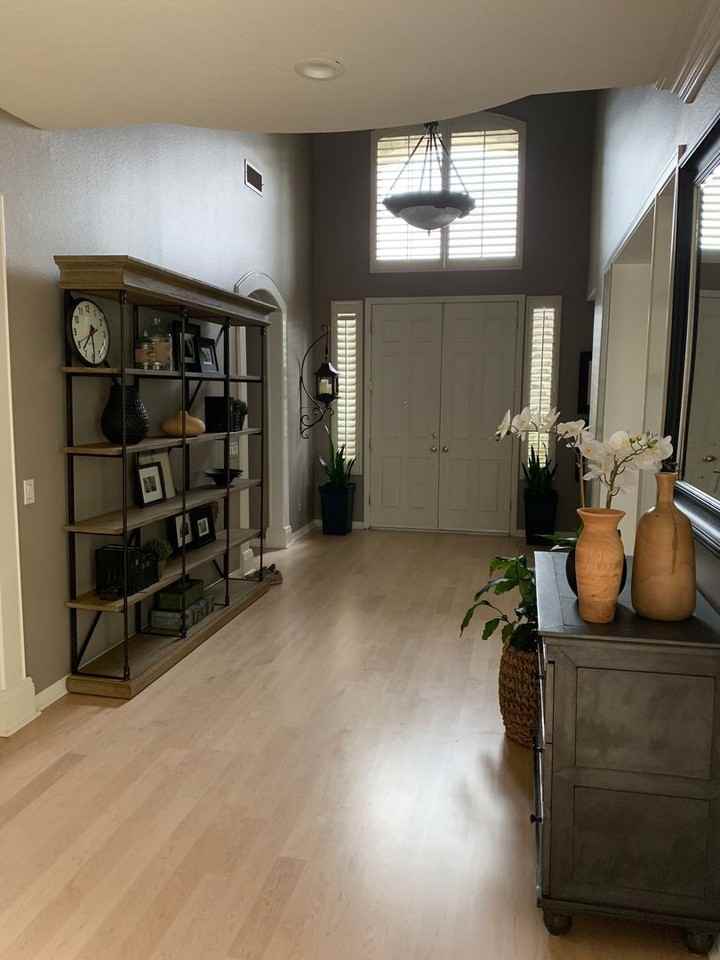 3082 Eaglewood Ave - Photo 4 of 38