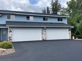 3BR Renovated Townhouse - Photo 1 of 1