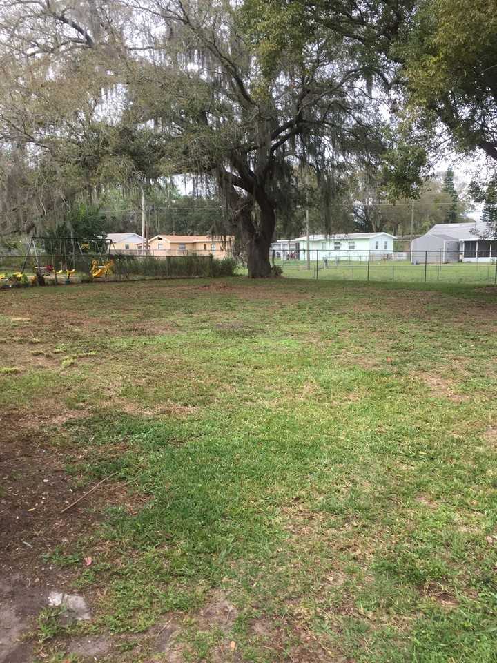 2820 Canal Dr N - Photo 2 of 10