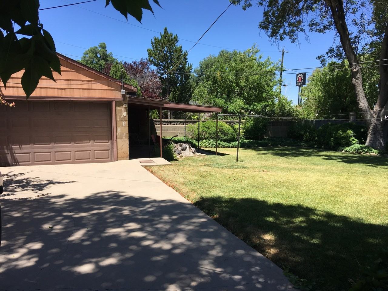 145 N 900 W - Photo 2 of 16