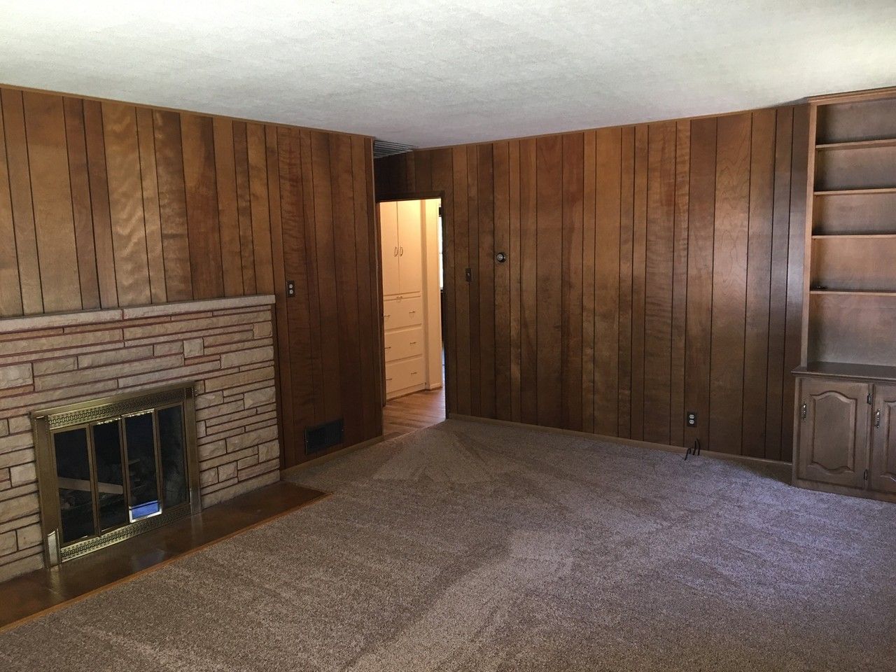 145 N 900 W - Photo 3 of 16