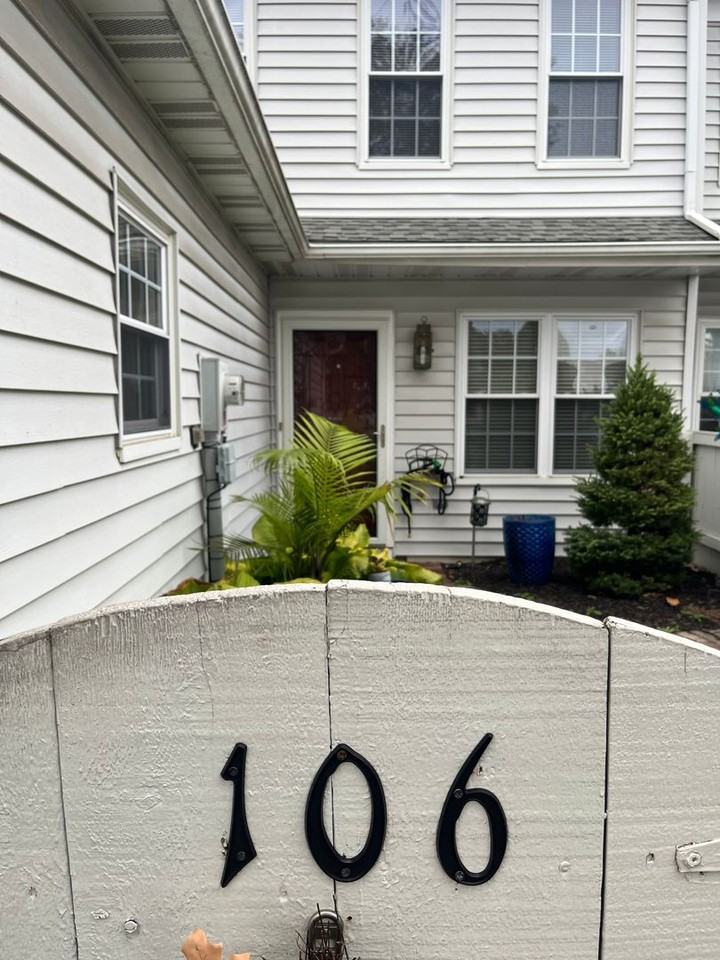 106 Spring Ridge Ct - Photo 2 of 18